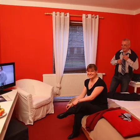 Schlossparkhotel Sallgast Zimmer foto